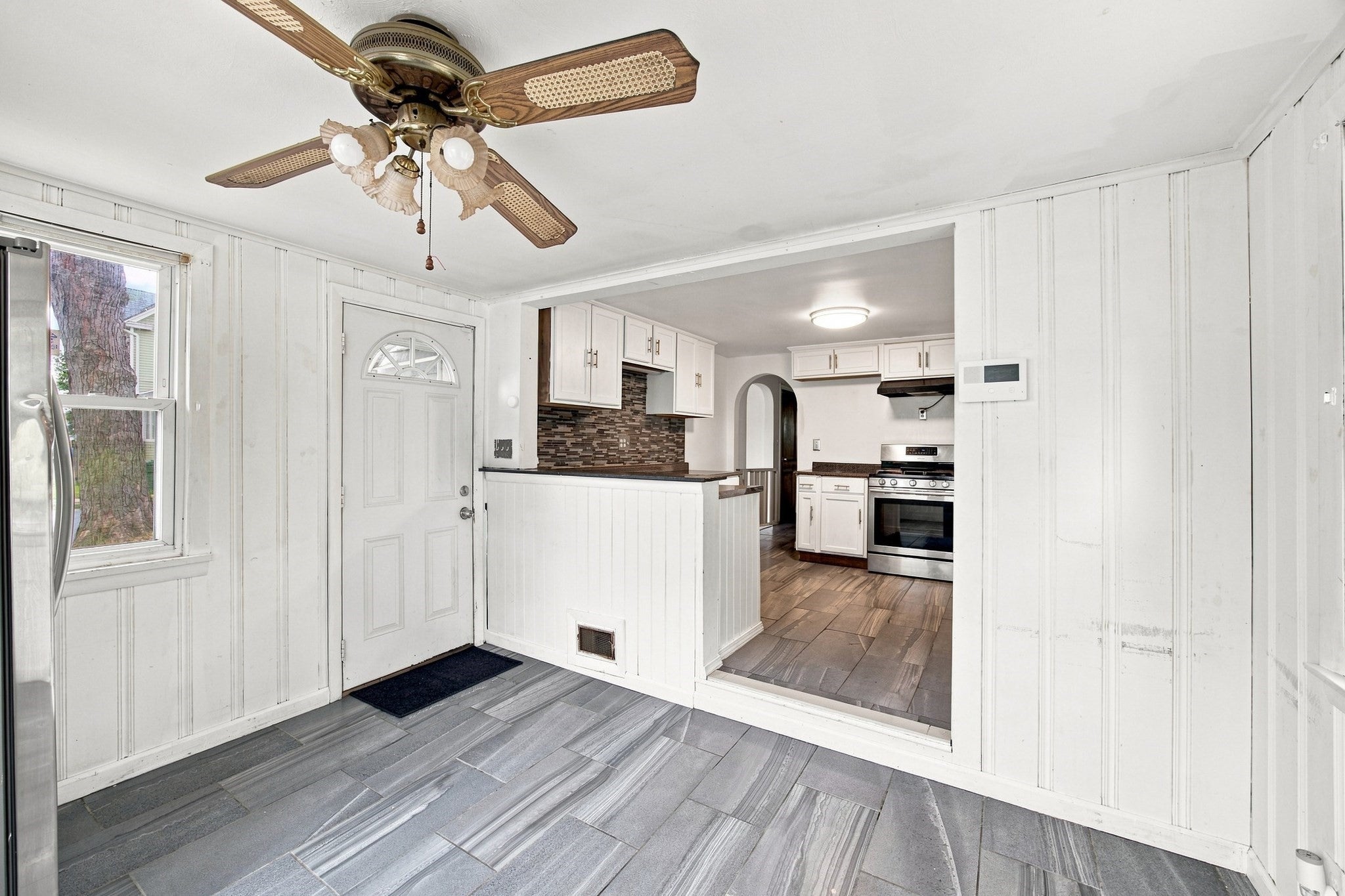 132 Miller St, Springfield, MA, 132 Miller St, Springfield, MA Photo #5