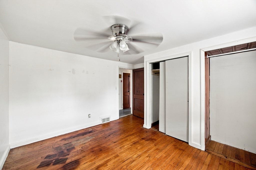 132 Miller St, Springfield, MA Photo #19