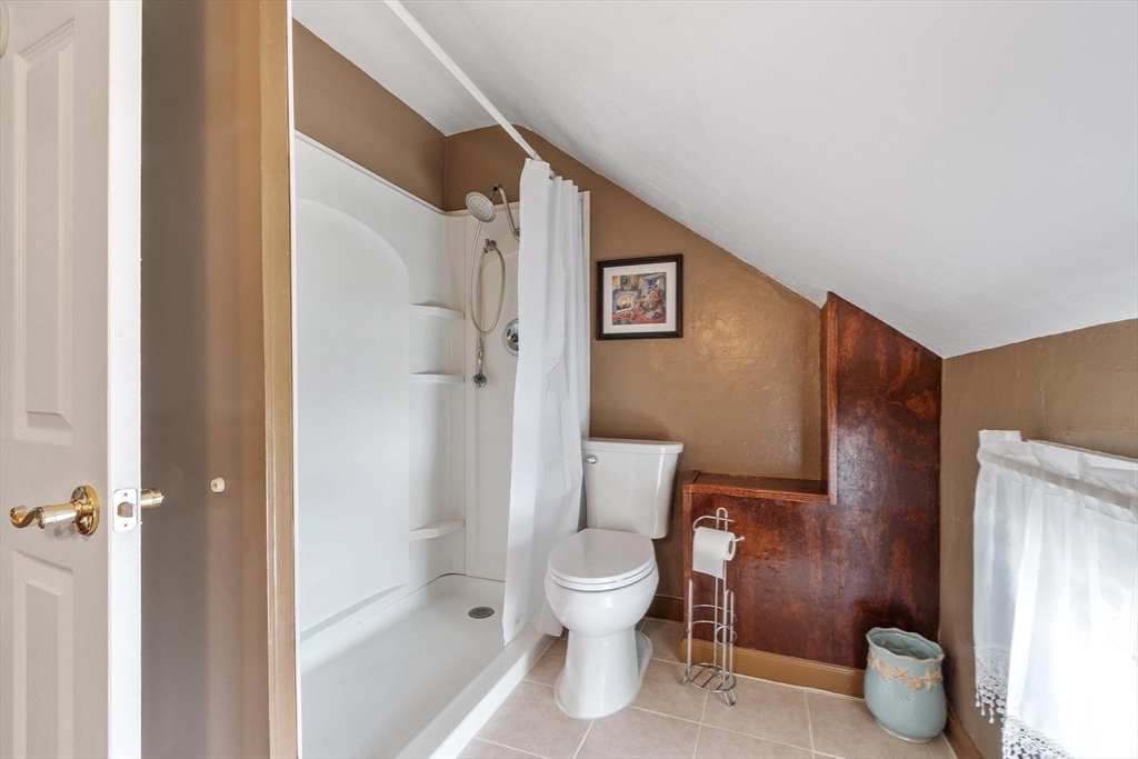 28 Lakewood St, Worcester, MA, 28 Lakewood St, Worcester, MA Photo #22