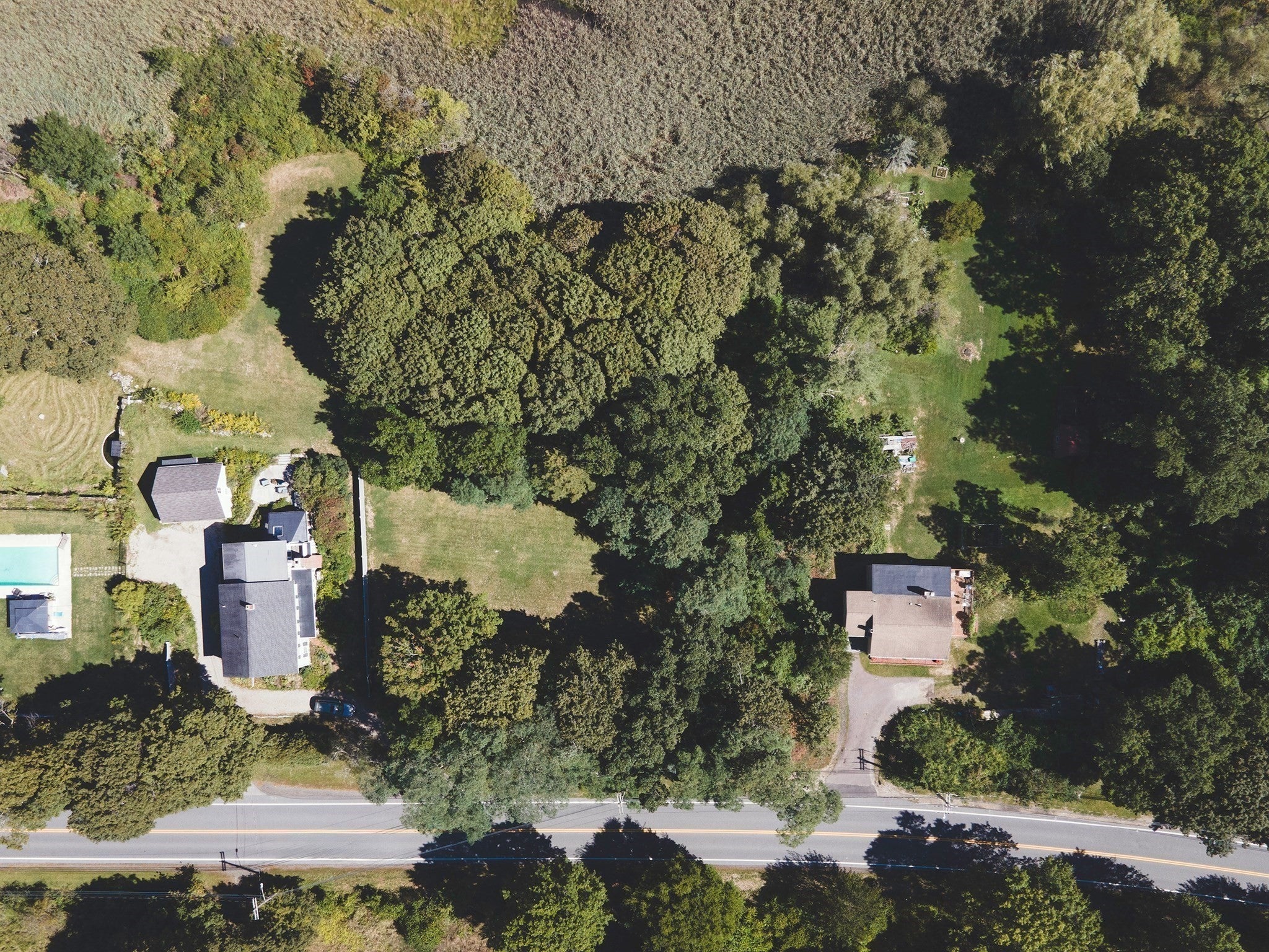 23 Jeffreys Neck Rd