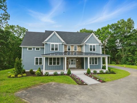 4R Chatham Ln Danvers MA 01923