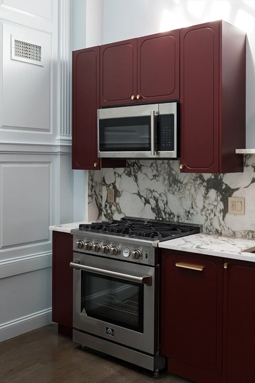 7 Crombie St #10, Salem, MA Photo #4