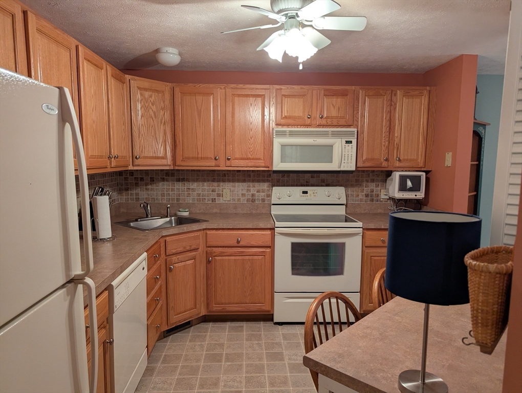 239 Bridle Cross Rd 239