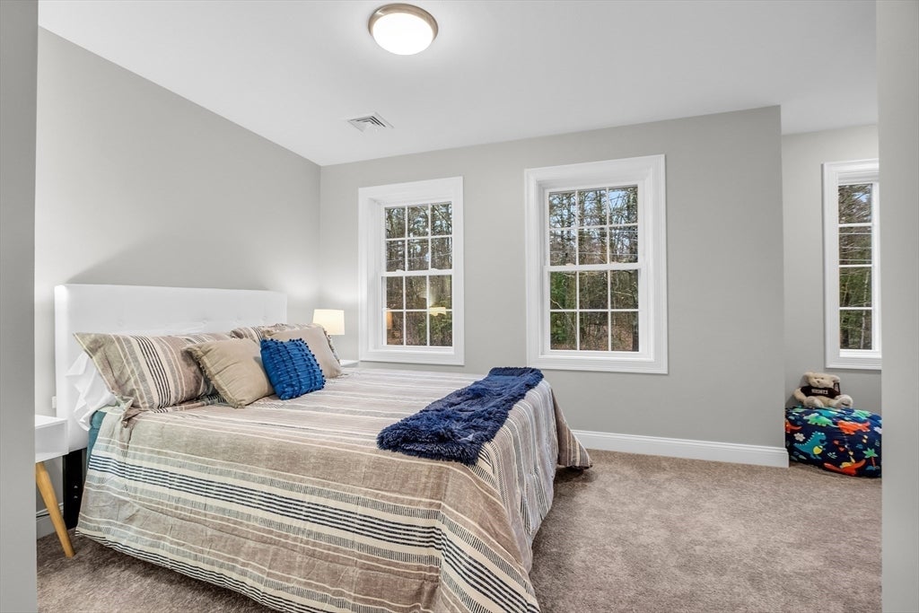 501 Alpine Rd Applewood, Fitchburg, MA Photo #19