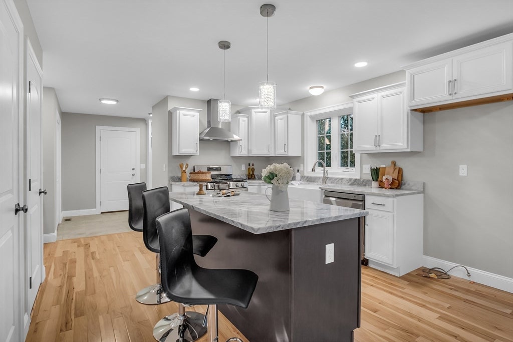 501 Alpine Rd Applewood, Fitchburg, MA Photo #2