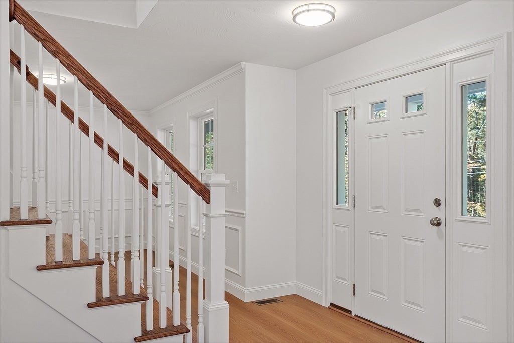 501 Alpine Rd Applewood, Fitchburg, MA Photo #20