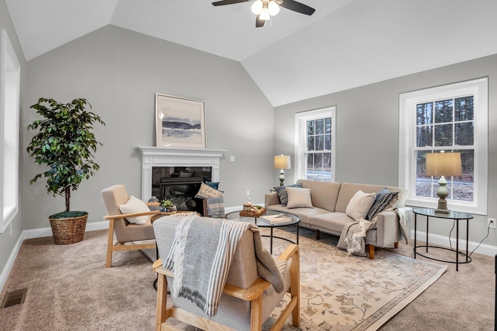 501 Alpine Rd Applewood, Fitchburg, MA Photo #3