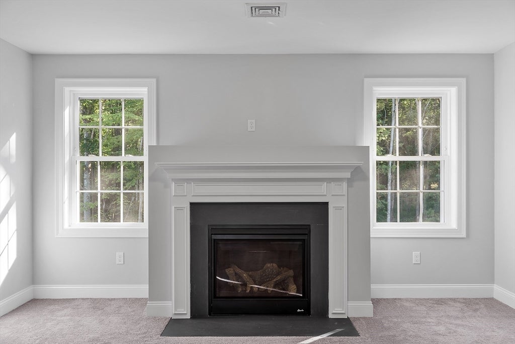 501 Alpine Rd Applewood, Fitchburg, MA Photo #28