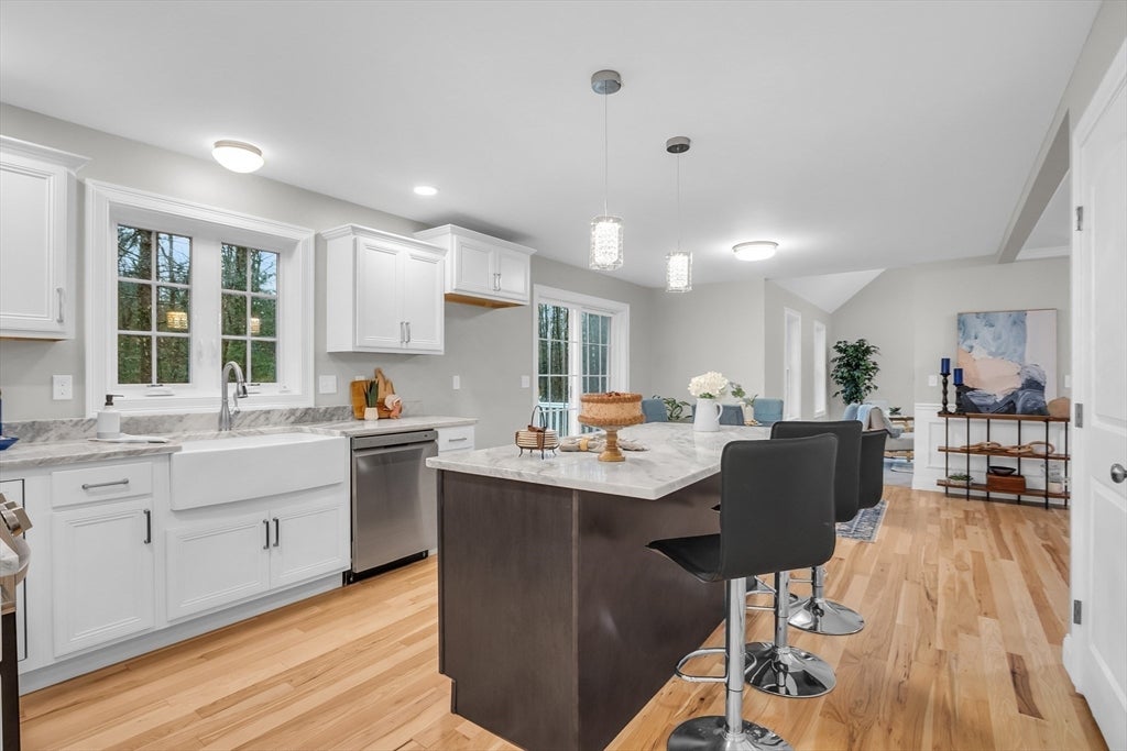 501 Alpine Rd Applewood, Fitchburg, MA Photo #15