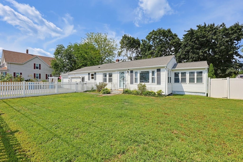 30 Lloyd St, Blackstone, MA, 30 Lloyd St, Blackstone, MA Photo #1