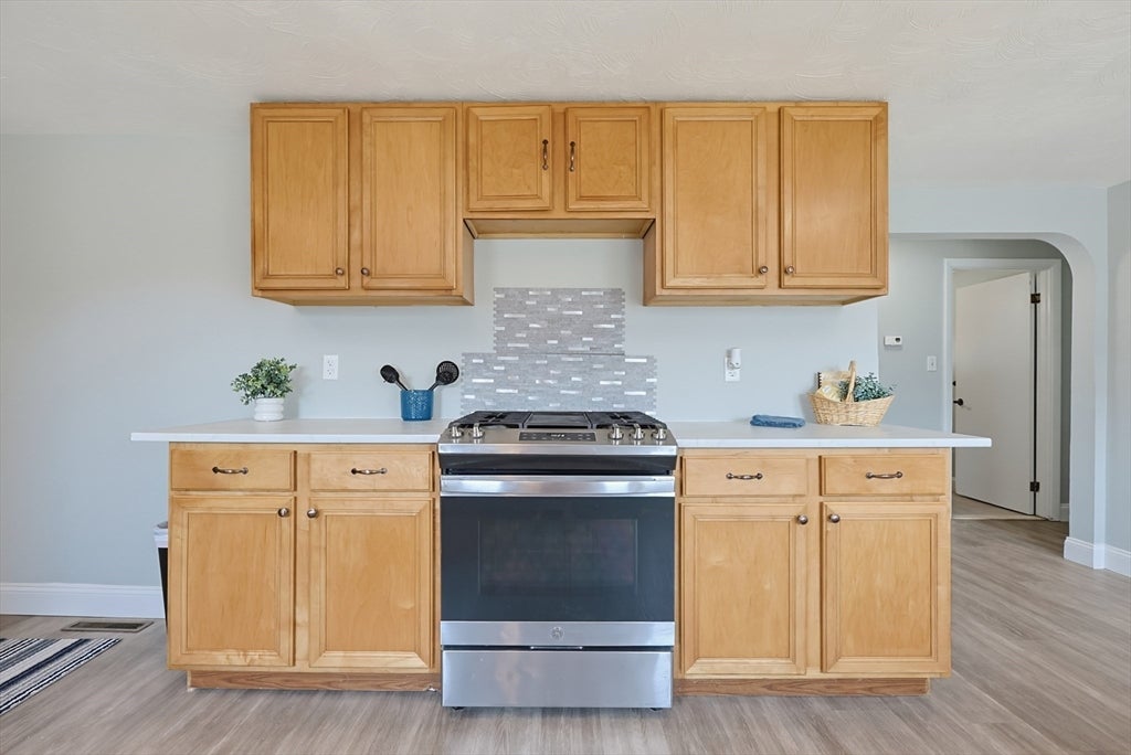 30 Lloyd St, Blackstone, MA, 30 Lloyd St, Blackstone, MA Photo #18