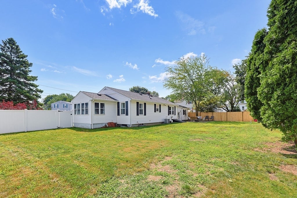 30 Lloyd St, Blackstone, MA, 30 Lloyd St, Blackstone, MA Photo #34