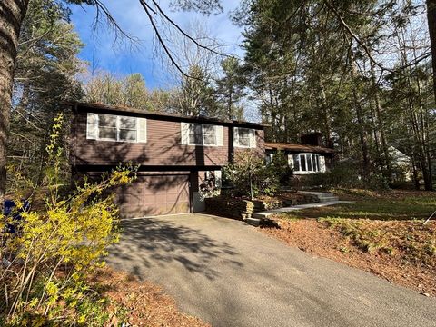 Photo of 156 Aubinwood Rd, Amherst, MA 01002 (MLS # 73507457)