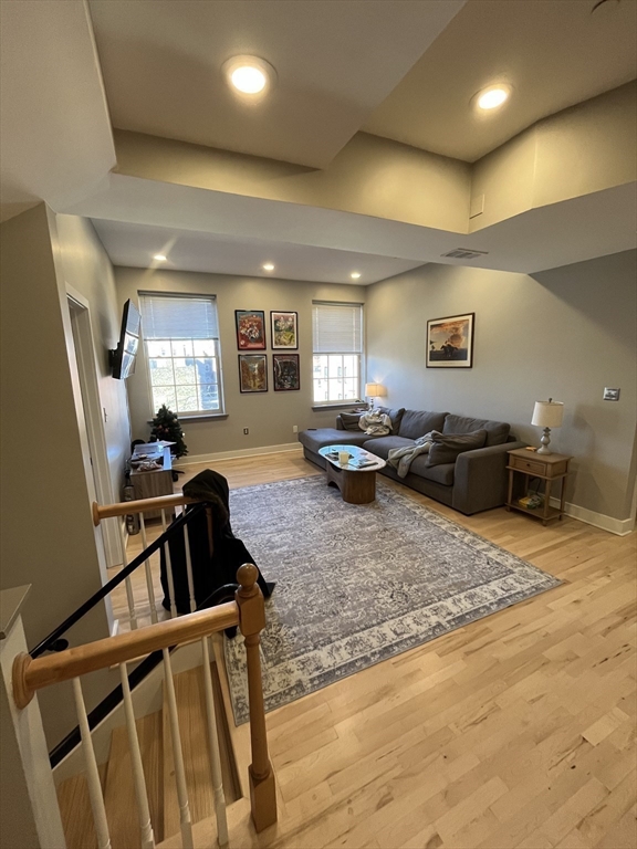 20 Parmenter Street 400