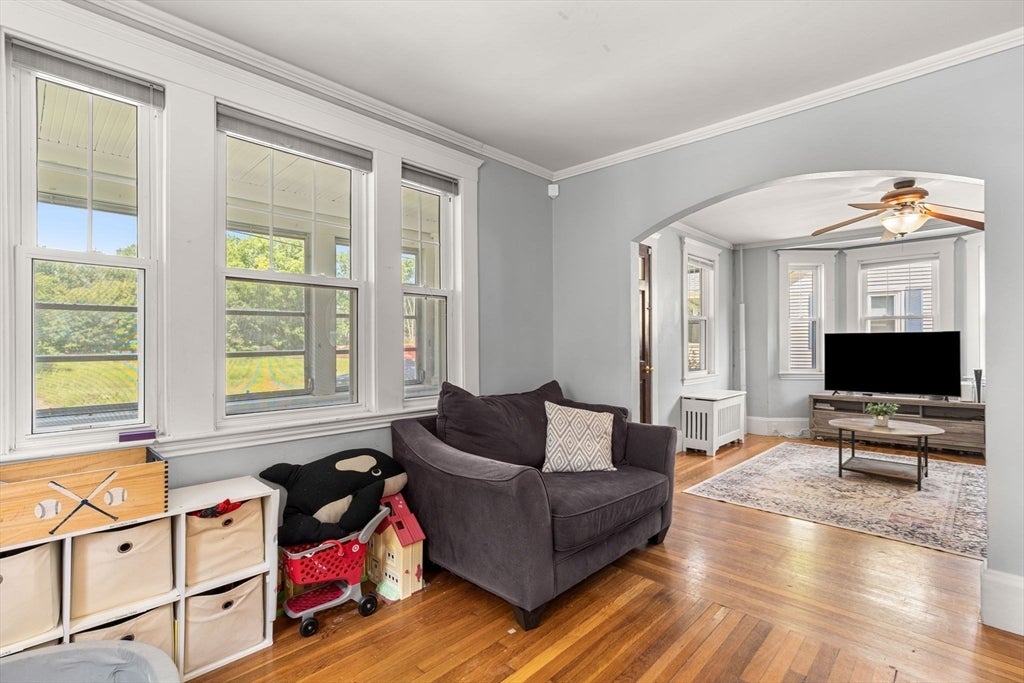 16 Maple Ave, Danvers, MA Photo #6