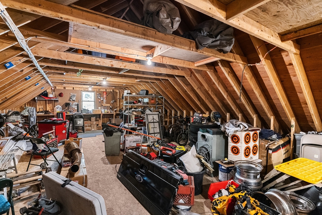 229 Tispaquin St, Middleboro, MA Photo #41