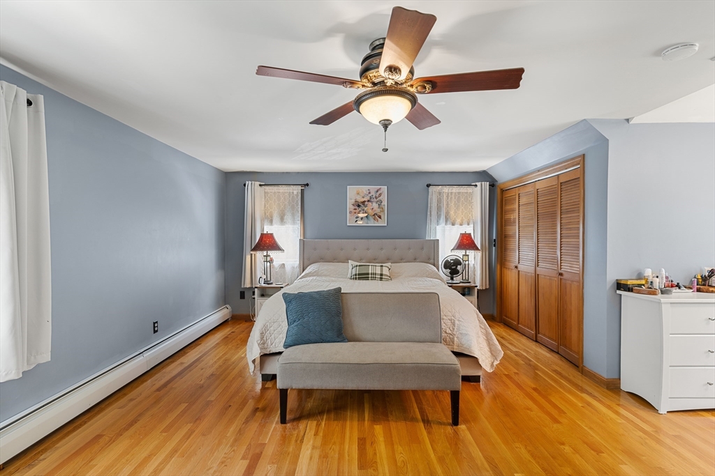 229 Tispaquin St, Middleboro, MA Photo #24