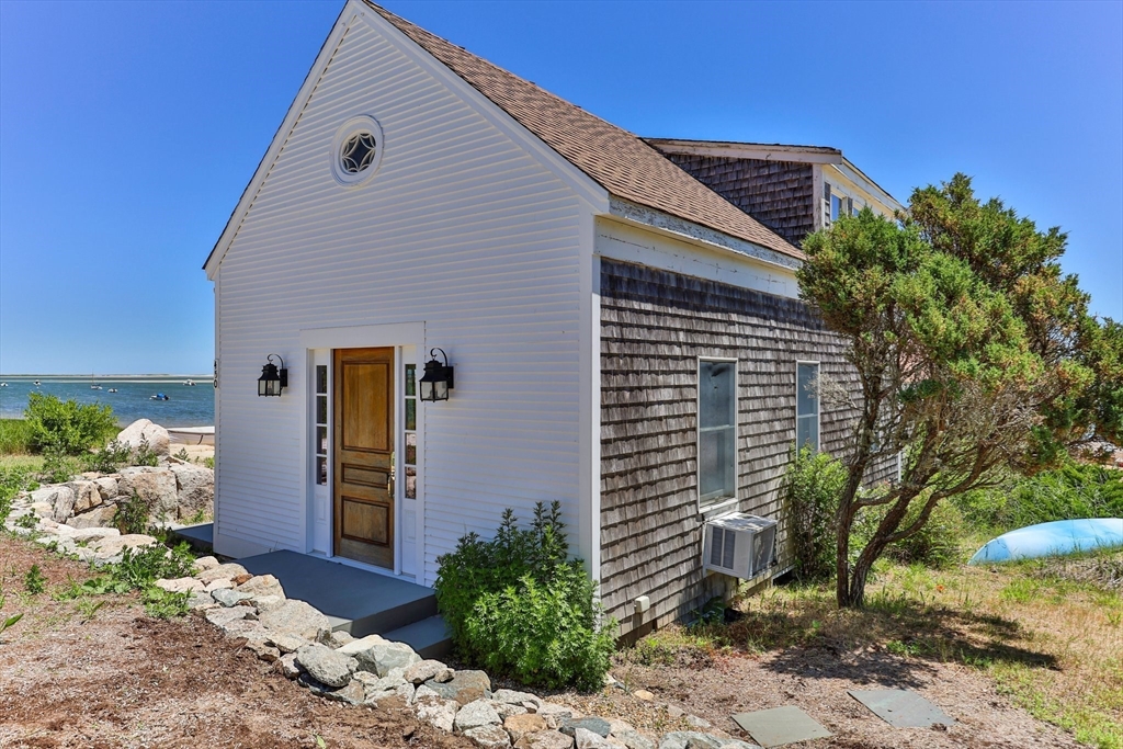 450 Old Harbor