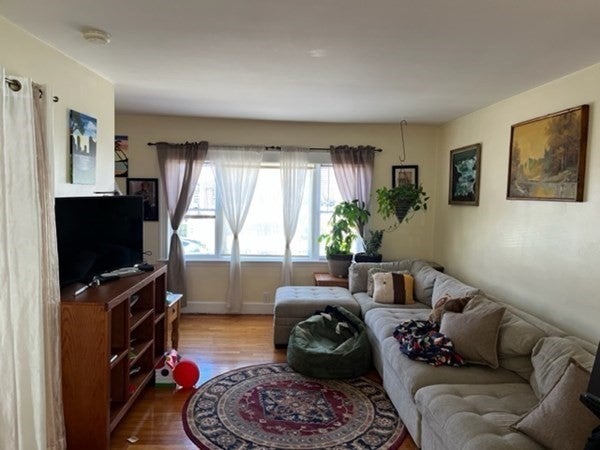 120 West 120