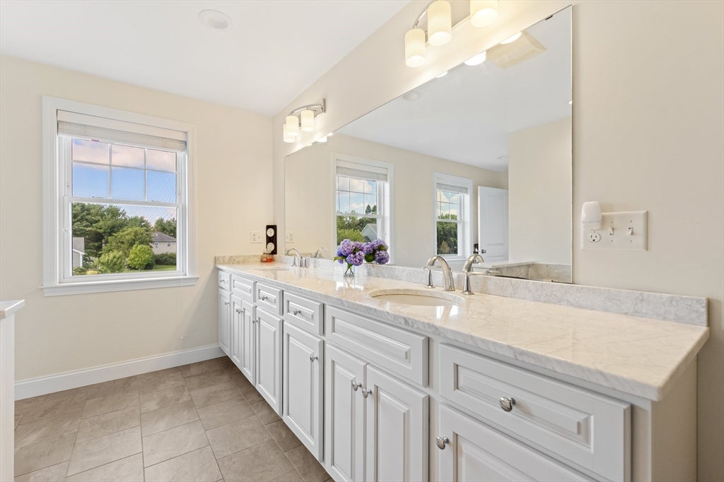 11 Aubin St, Seekonk, MA, 11 Aubin St, Seekonk, MA Photo #28