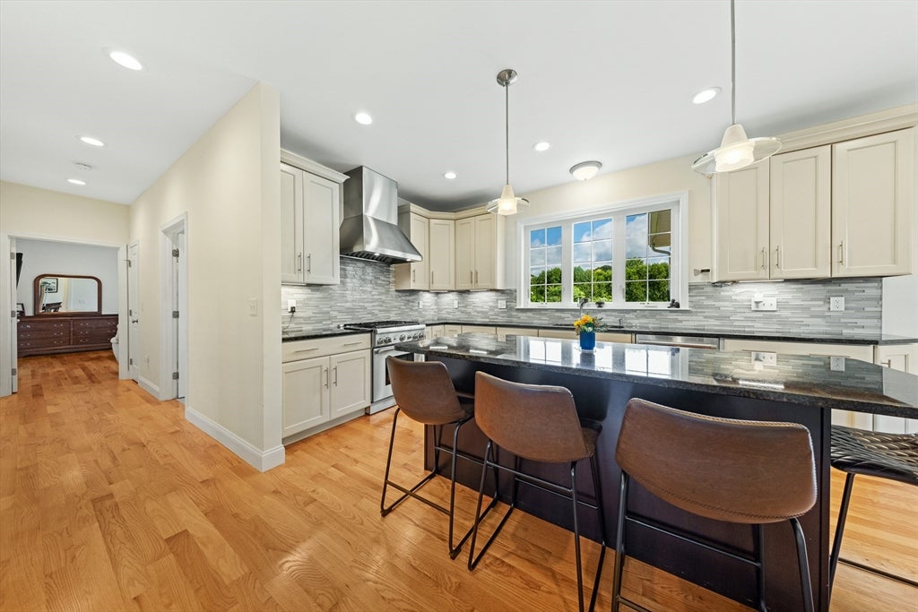 11 Aubin St, Seekonk, MA, 11 Aubin St, Seekonk, MA Photo #8