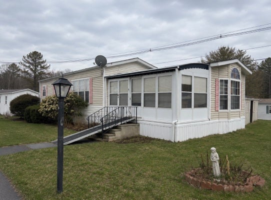 18 TUCKER TER, RAYNHAM, MA 02767 - Image eb9bf7c8eb036124debdfc1c1f8f242b/1340570814