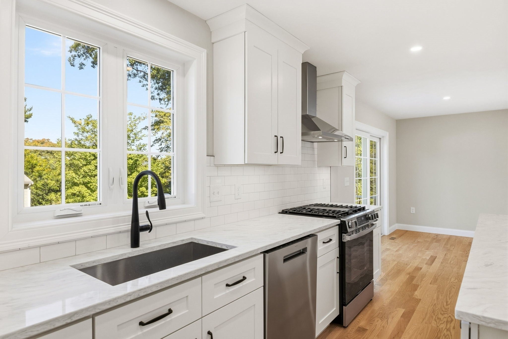 15 Reardon Rd