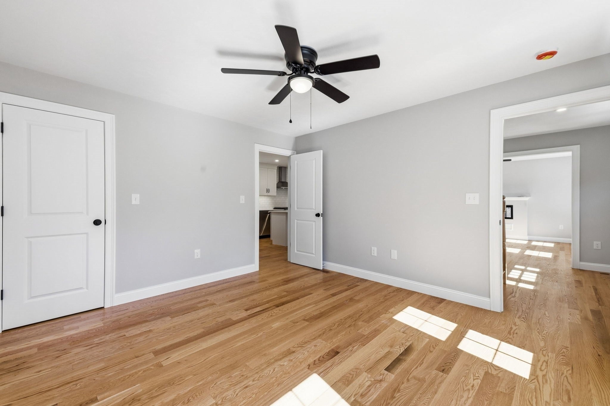 15 Reardon Rd, Billerica, MA Photo #18