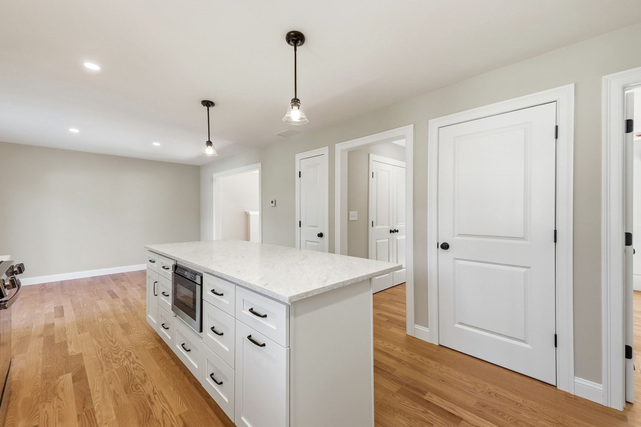 15 Reardon Rd, Billerica, MA Photo #7