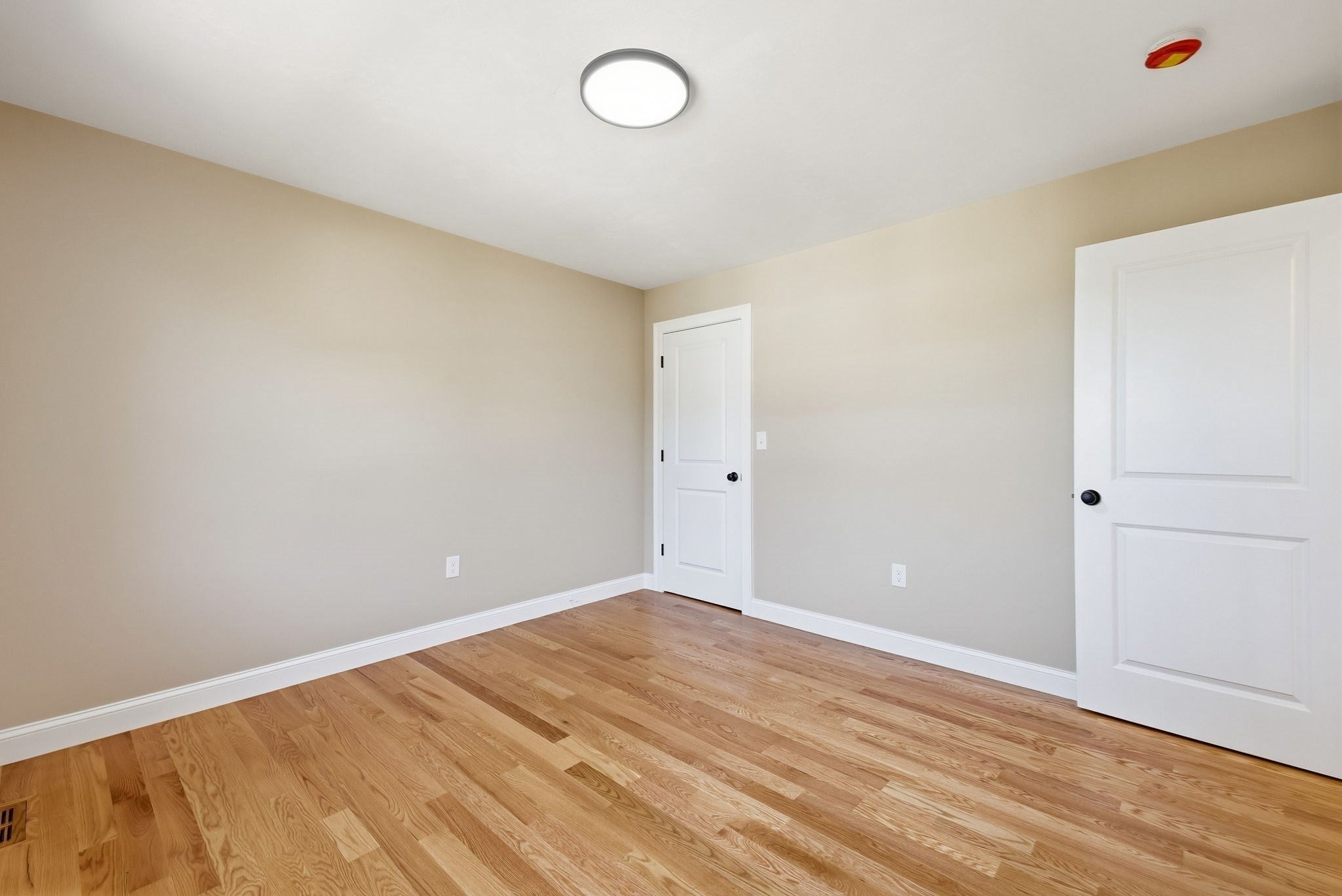 15 Reardon Rd, Billerica, MA Photo #28