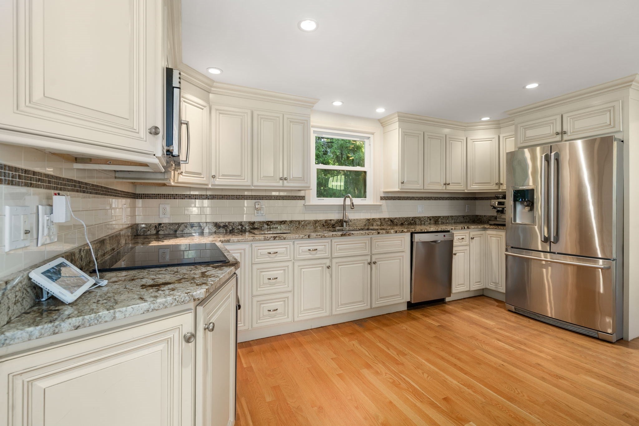 56 Country Ln, Westwood, MA, 56 Country Ln, Westwood, MA Photo #8