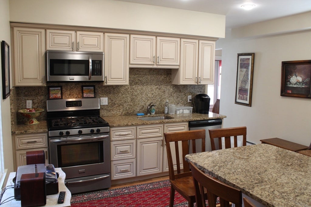 2 Spring St #A, Gloucester, MA, 2 Spring St #A, Gloucester, MA Photo #8