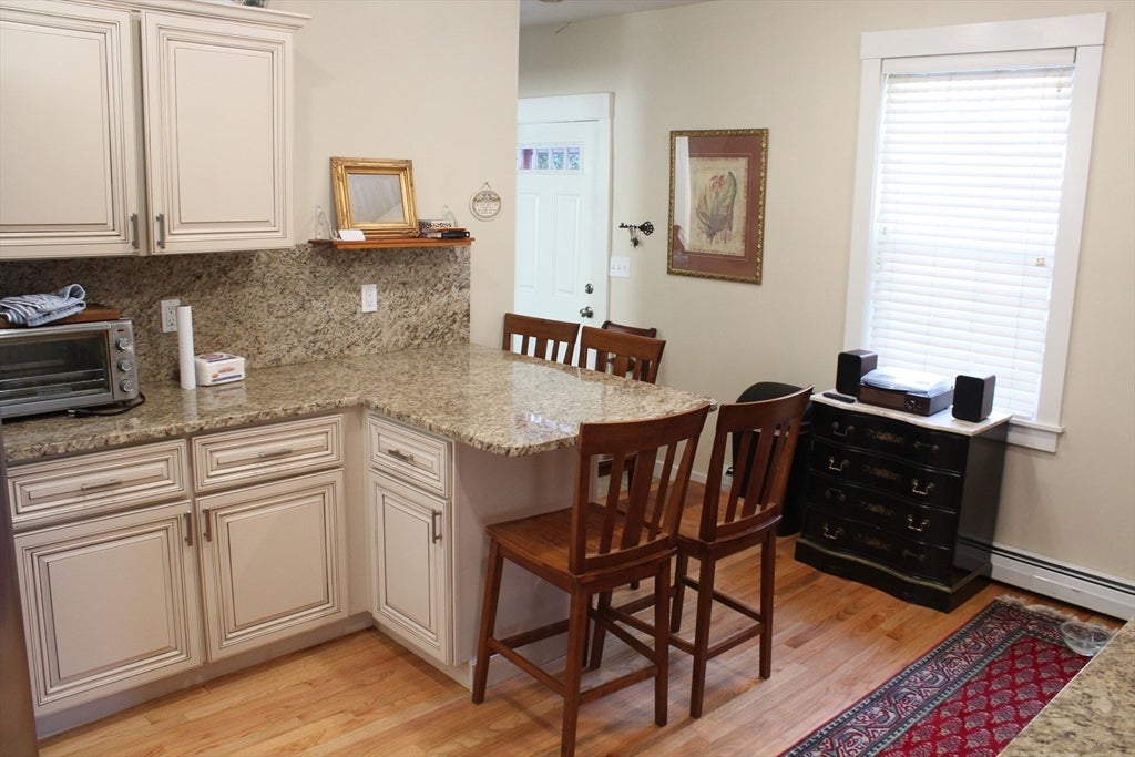2 Spring St #A, Gloucester, MA, 2 Spring St #A, Gloucester, MA Photo #7