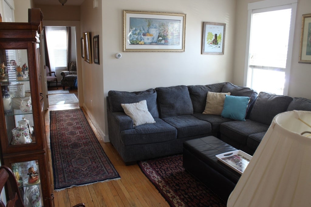 2 Spring St #A, Gloucester, MA, 2 Spring St #A, Gloucester, MA Photo #4