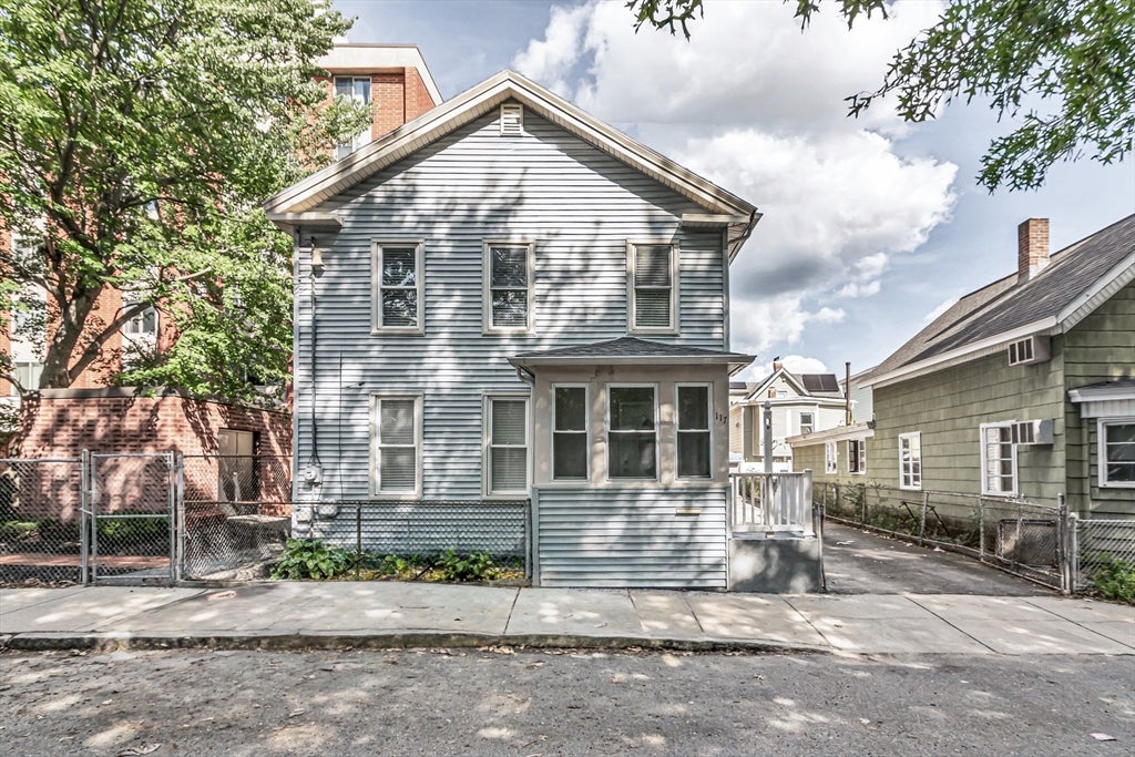 117 Exchange ST, Lawrence, MA, 117 Exchange ST, Lawrence, MA Photo #2