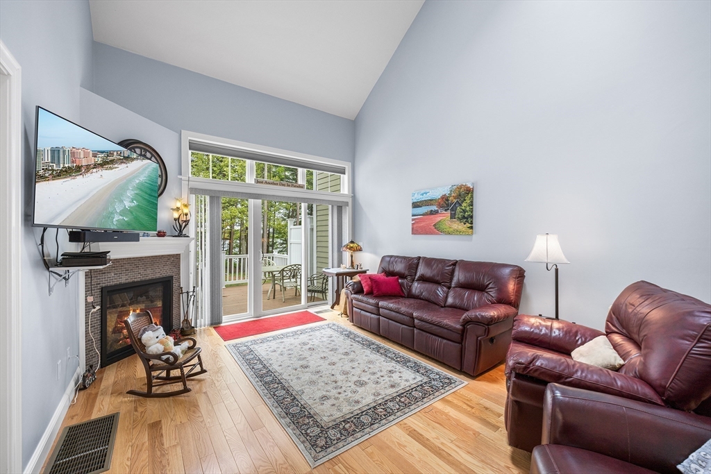 19 Pine Ridge Way 19