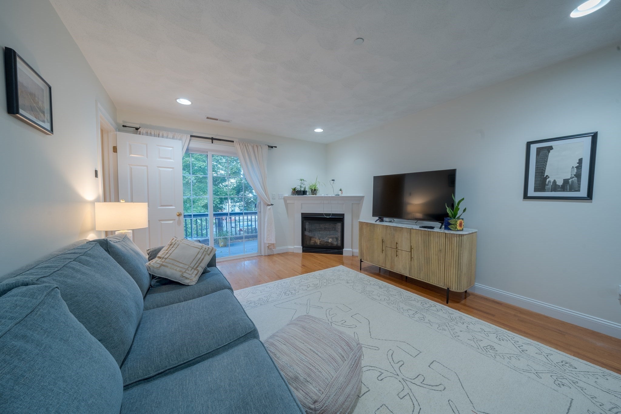 10 Cunningham Ln #104, Billerica, MA Photo #8