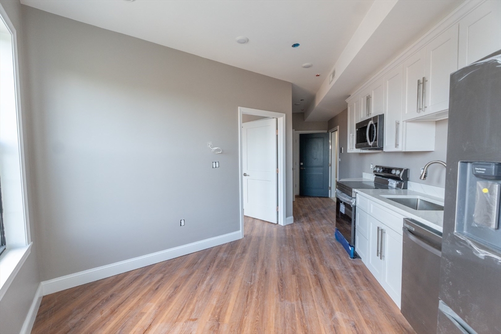 13 Nahant Street 4D