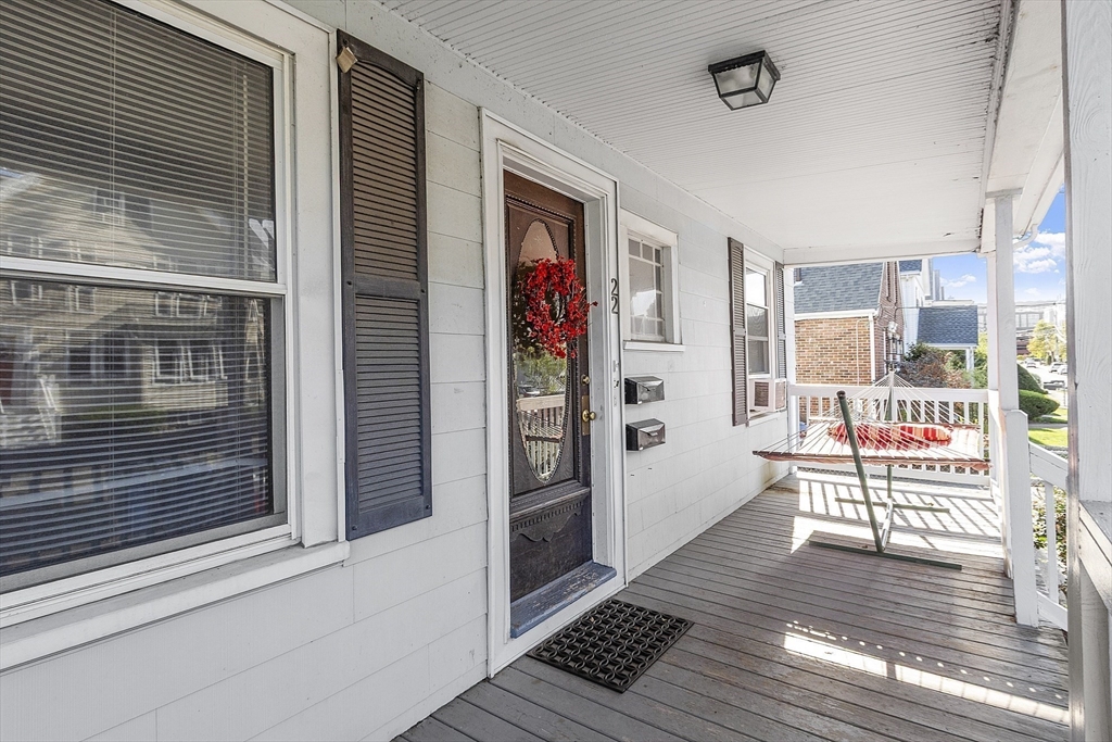 22 Armory St