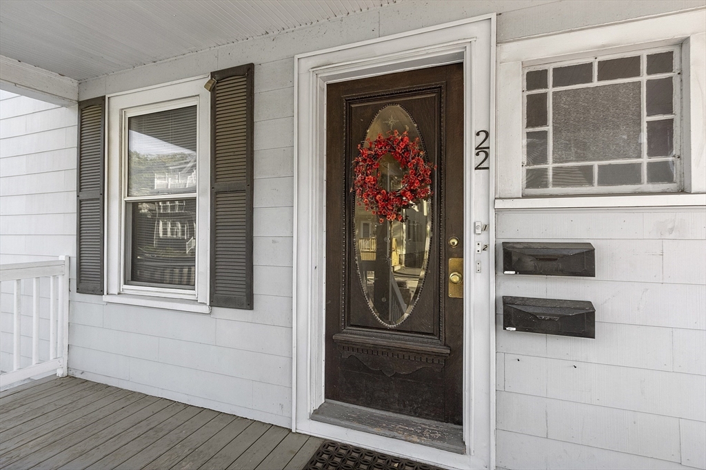 22 Armory St