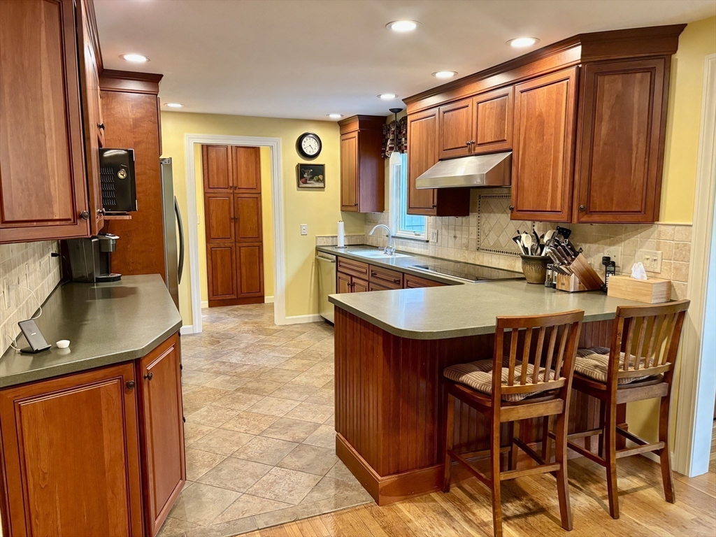 15 Highfield Dr
