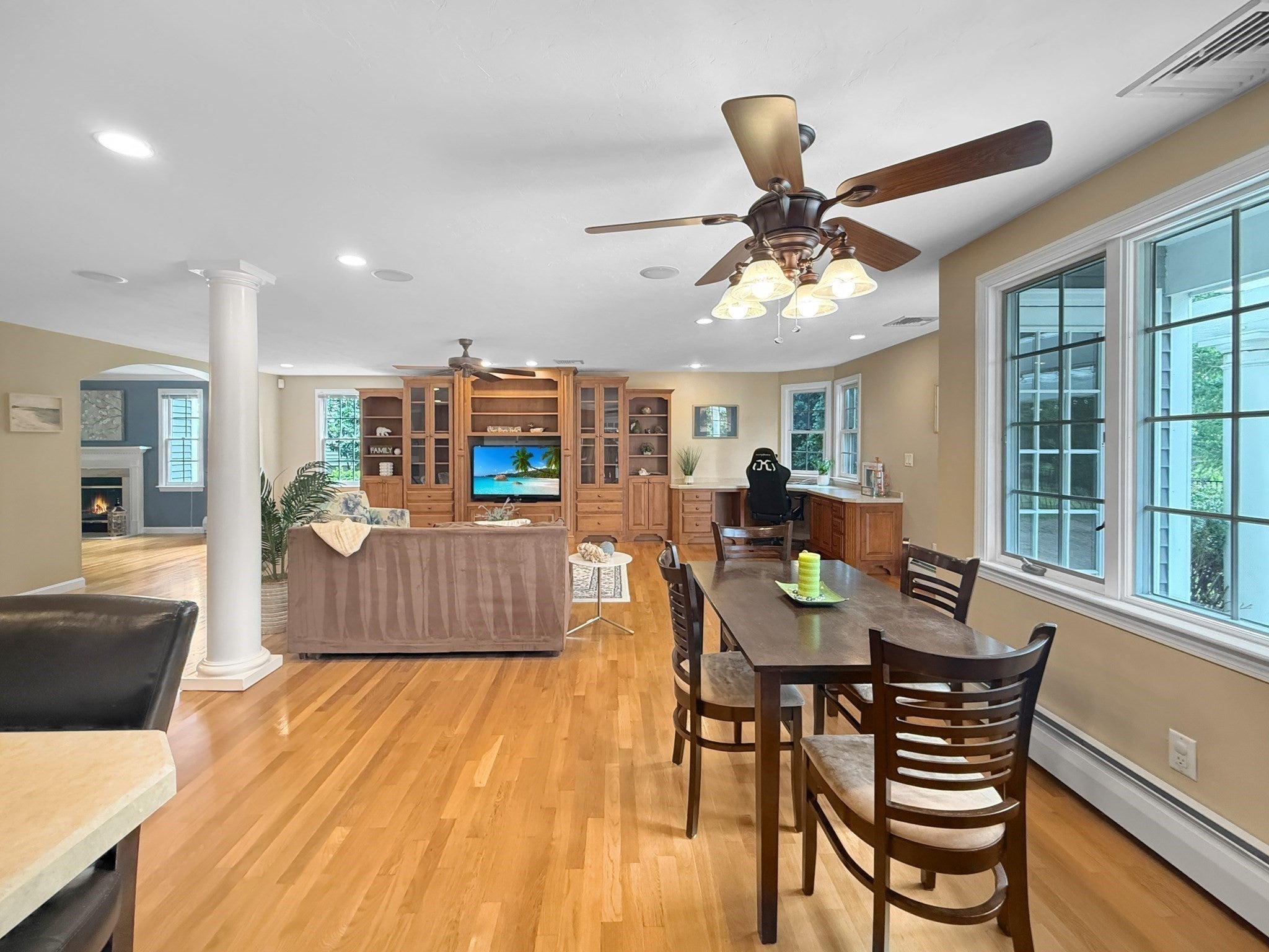 5 Swan Cir, Shrewsbury, MA Photo #11