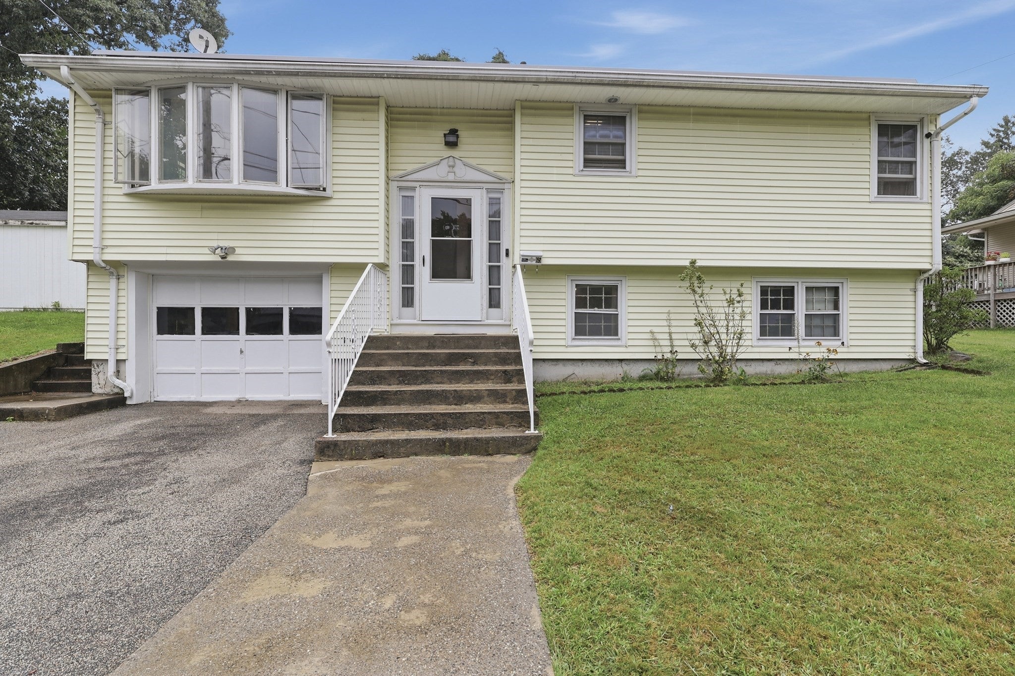 65 Harold Street, Worcester, MA Photo #25