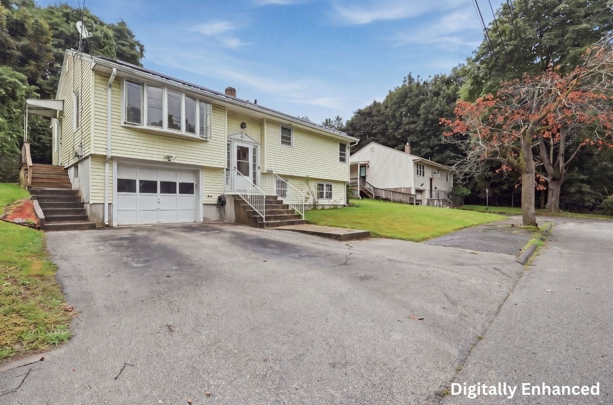 65 Harold Street, Worcester, MA Photo #3