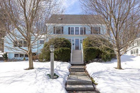 Photo of 25 Washburn Ave, Wellesley, MA 02481 (MLS # 73485360)
