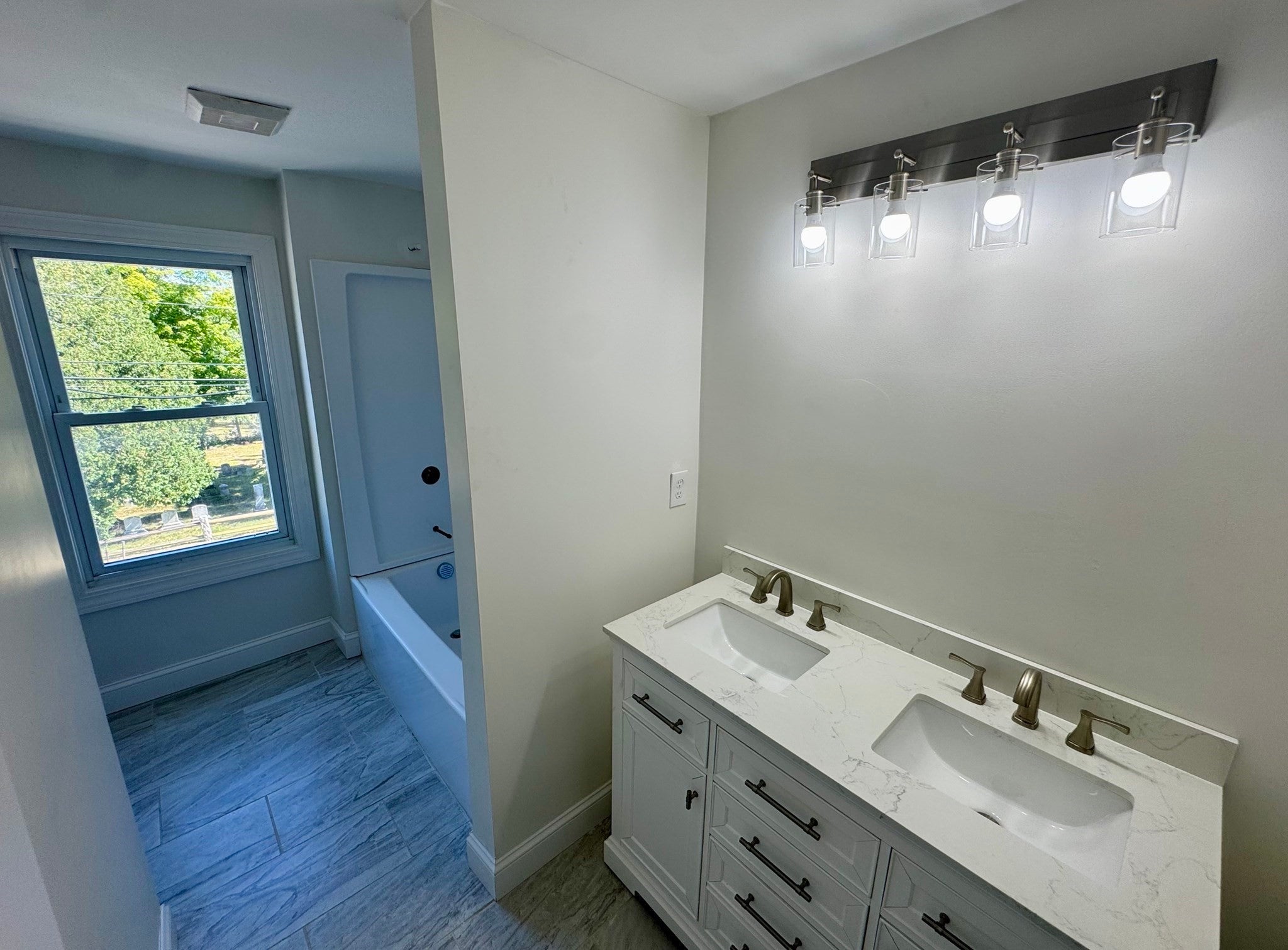 346 Hilldale Ave #346, Haverhill, MA Photo #17