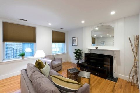 Photo of 140 Boylston St #2, Boston, MA 02116 (MLS # 73521398)