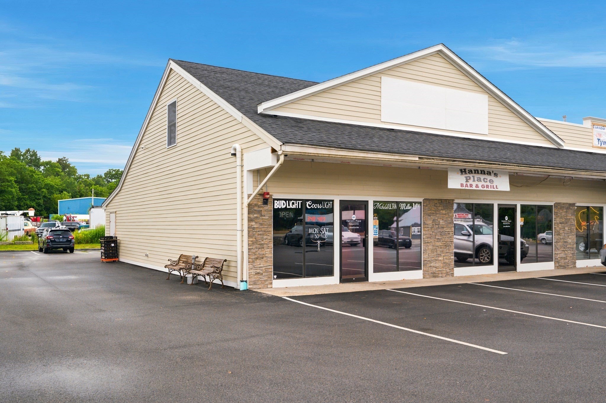 775 Quaker Highway