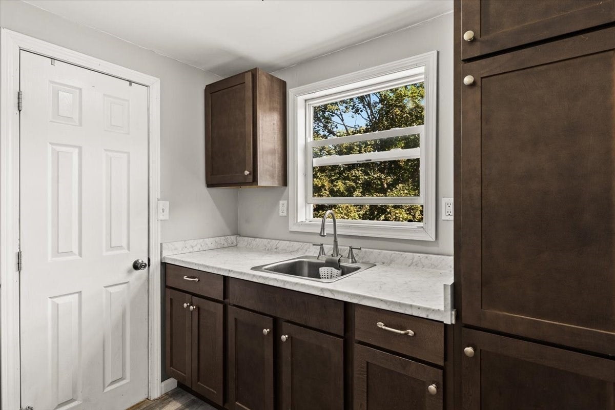 35 Godfrey St, Taunton, MA, 35 Godfrey St, Taunton, MA Photo #22
