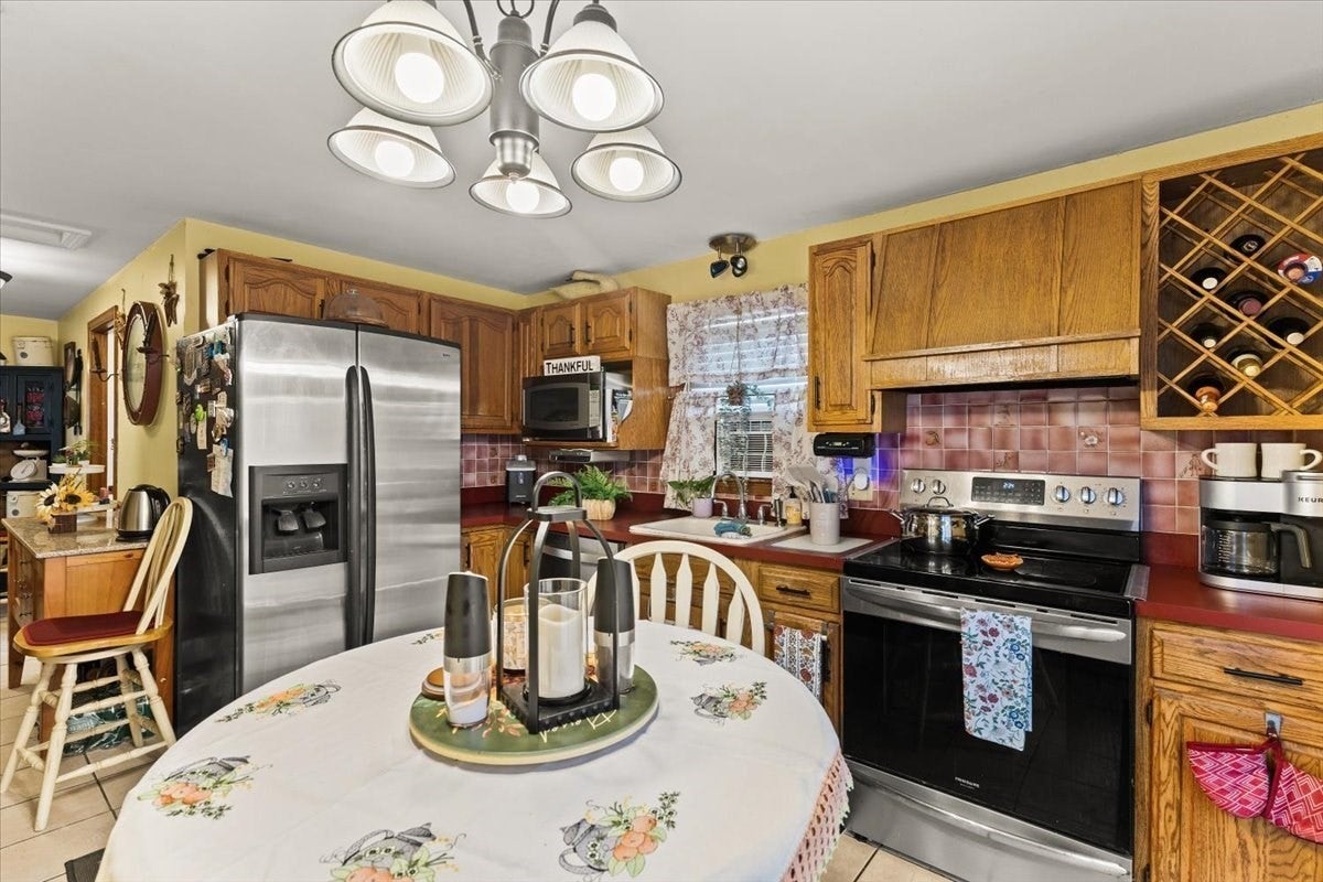 35 Godfrey St, Taunton, MA, 35 Godfrey St, Taunton, MA Photo #13